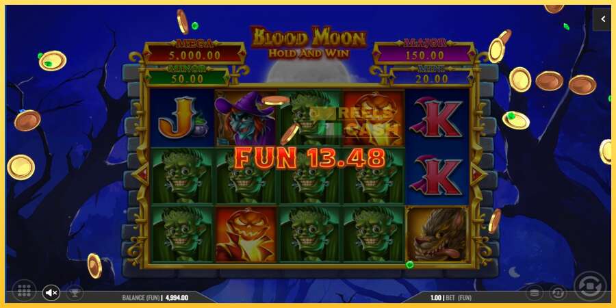 Blood Moon Hold and Win акча үчүн оюн машинасы, сүрөт 3