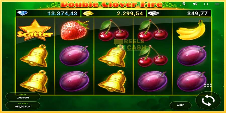 Double Clover Fire акча үчүн оюн машинасы, сүрөт 2